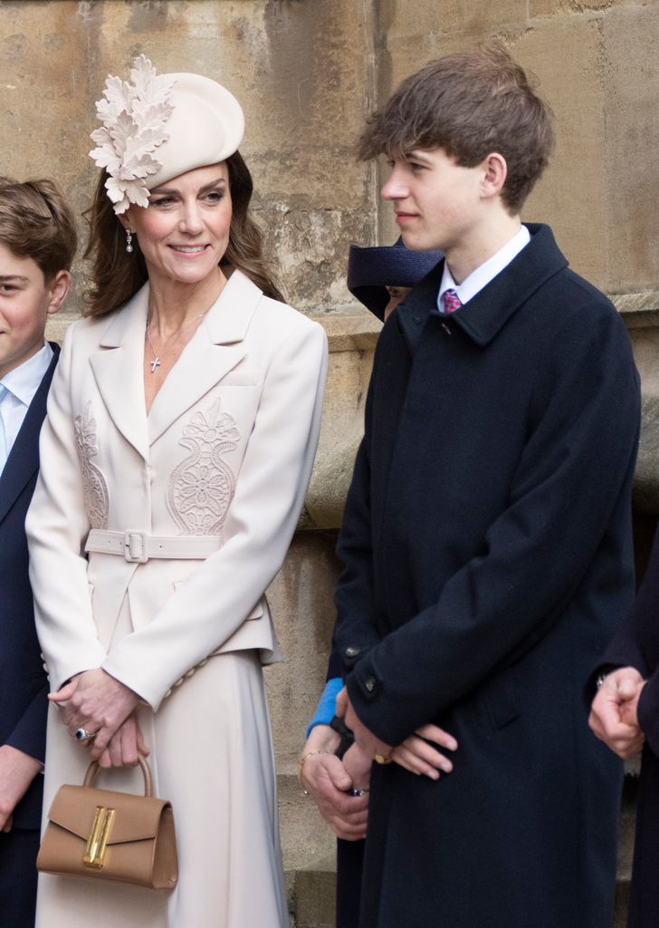 Un imagen tomada el pasado abril junto a la princesa de Gales, hay que tener en cuenta que James, conde de Wessex, es solo cinco años mayor que el príncipe George