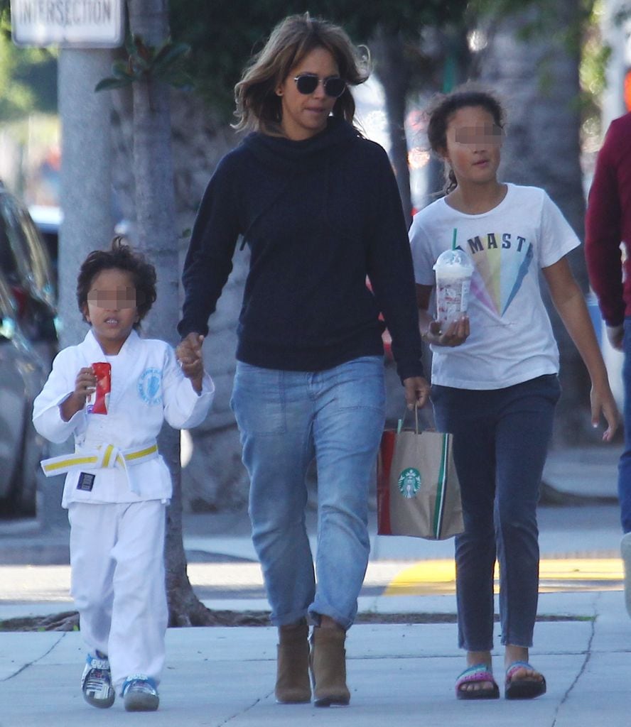 Halle Berry con sus hijos Maceo y Nahla