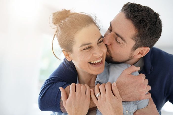 pareja feliz