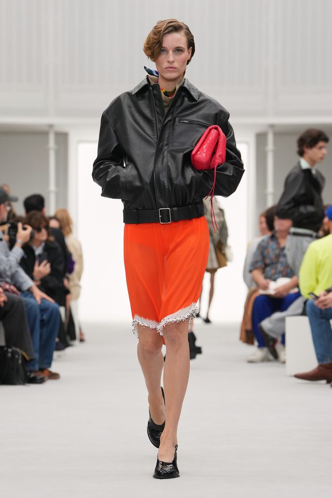 Paris Fashion Week: desfile de Loewe (Primavera/Verano 2027)