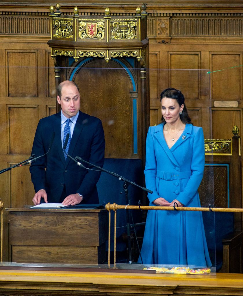 En el año 2021, como segundo en la línea de sucesión al trono británica, el príncipe Guillermo dio un discurso en la Asamblea General escocesa