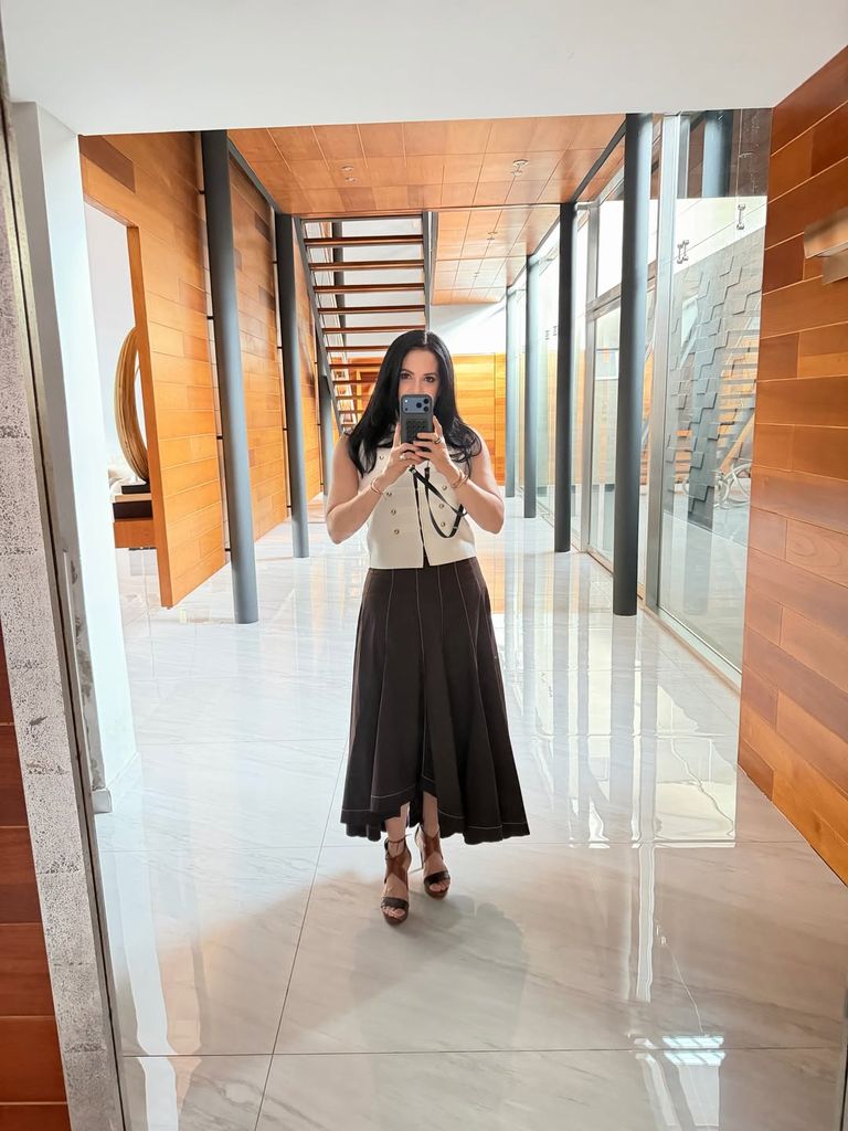 América Guinart lució muy guapa en su aniversario.