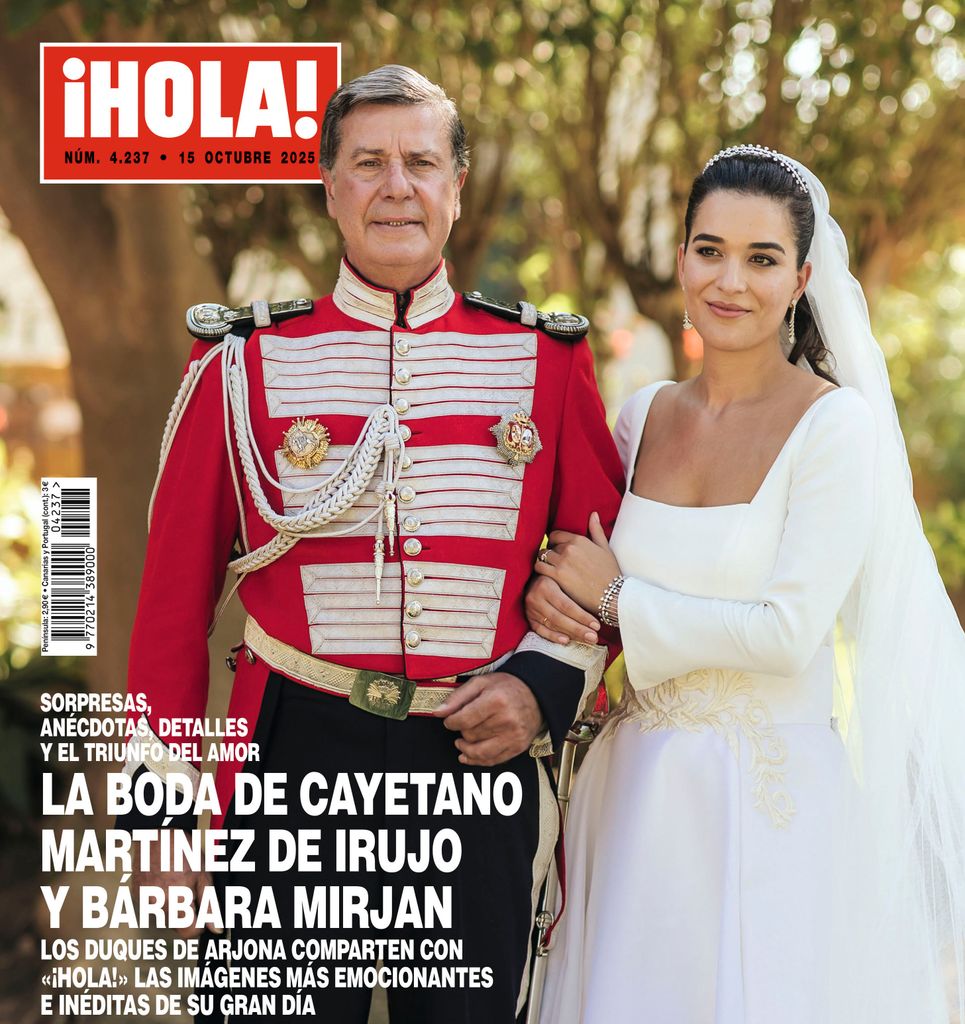 Cayetano Martínez de Irujo y Bárbara Mirjan en la portada de ¡HOLA!