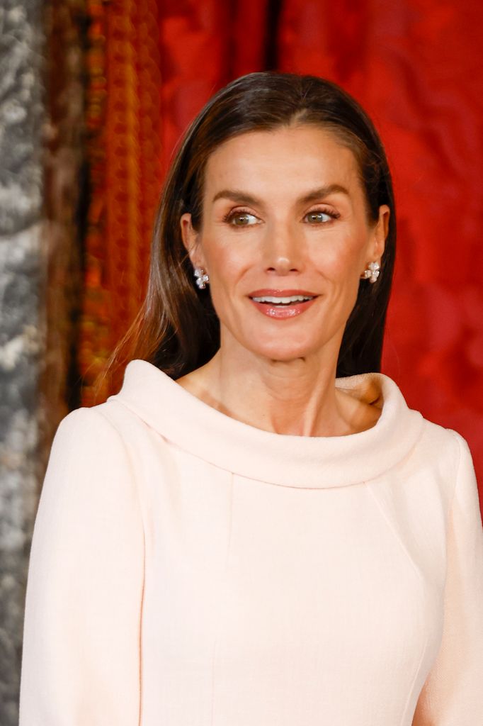La reina Letizia en el almuerzo oficial ofrecido al presidente de Portugal