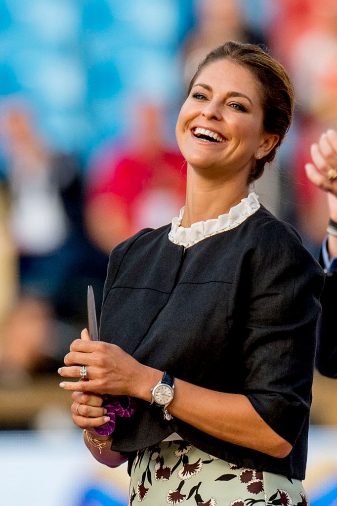 Anillos de compromiso solitarios de las royals Magdalena de Suecia