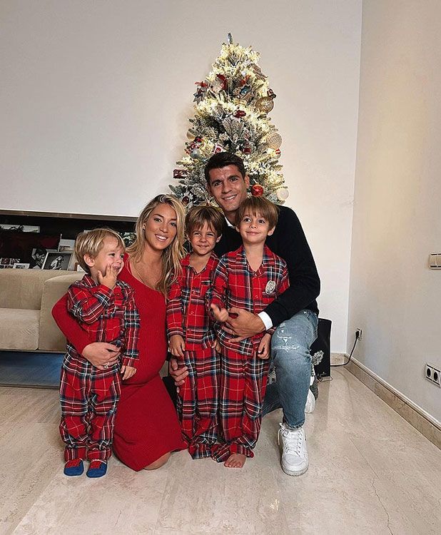 Alice Campello, Álvaro Morata y sus hijos 