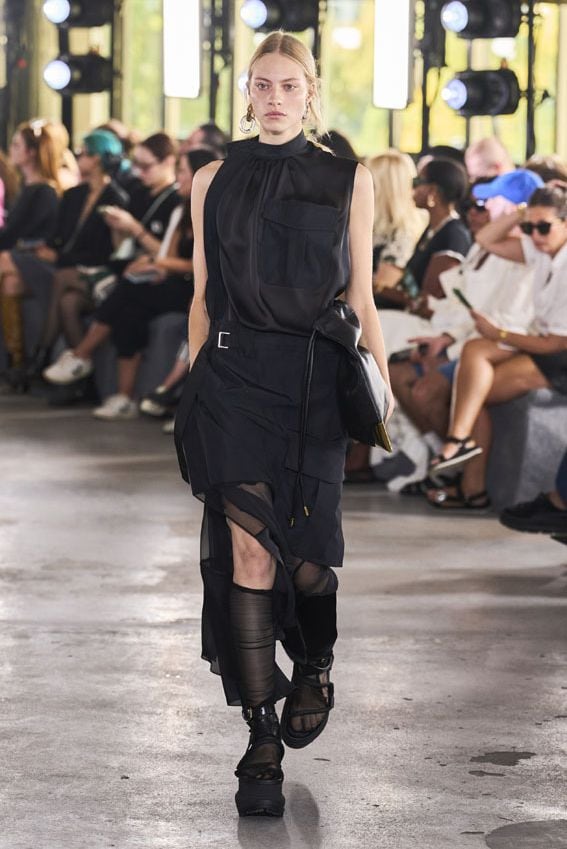 sacai036a