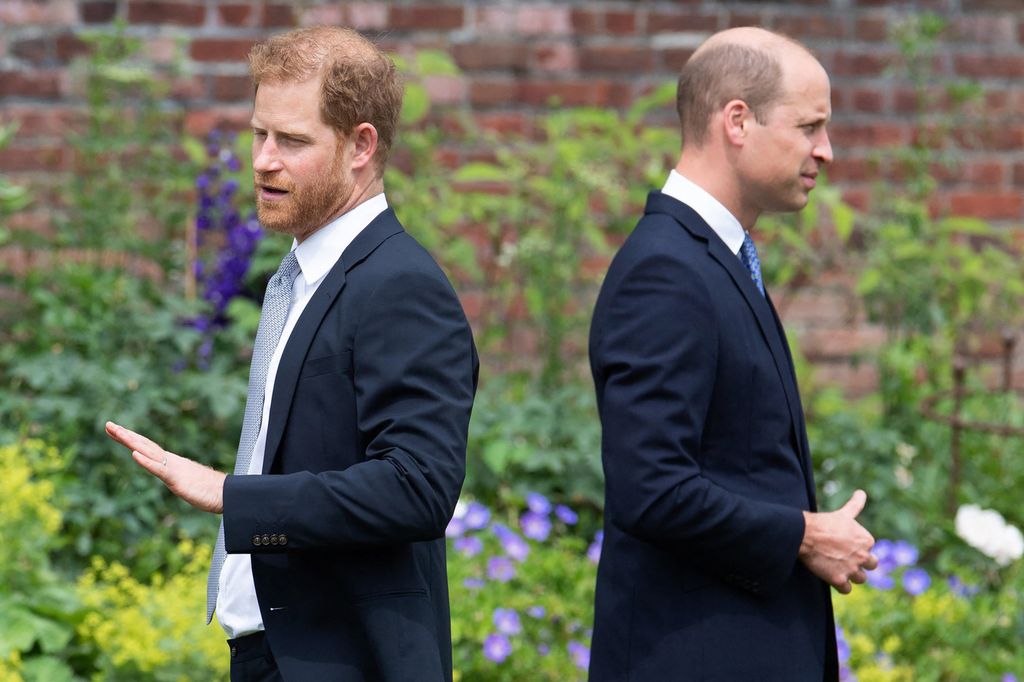 Los príncipes Guillermo y Harry en una imagen de archivo en 2021