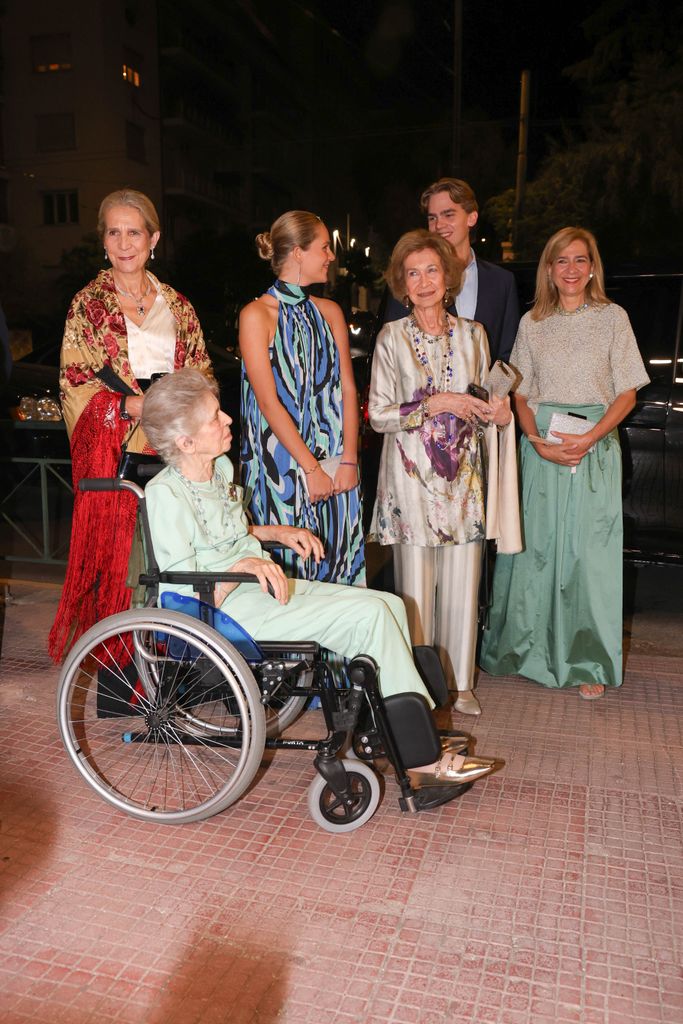 La Infanta Elena, Irene Urdangarin, Miguel Urdangarin, Doña Sofía, Irene de Grecia y la Infanta Cristina en la Preboda Teodora de Grecia y Matthew Kumar