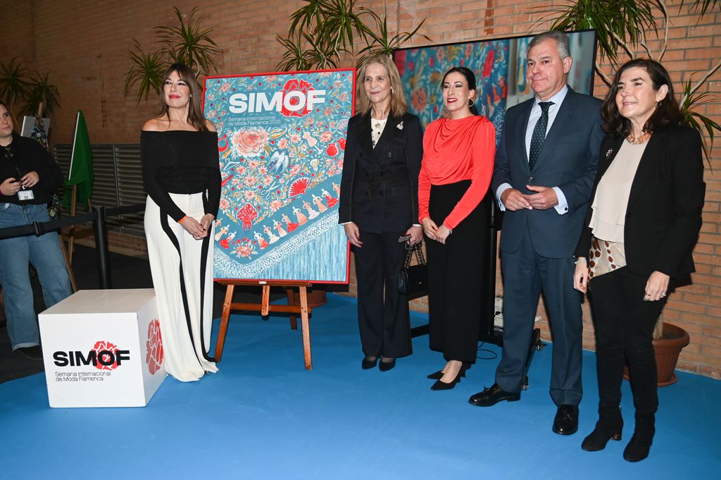 LA INFANTA ELENA, MADRINA DE HONOR DE SIMOF EN SEVILLA