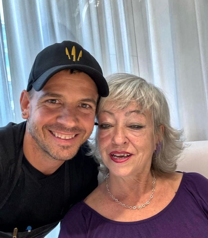 David Muñoz y su madre