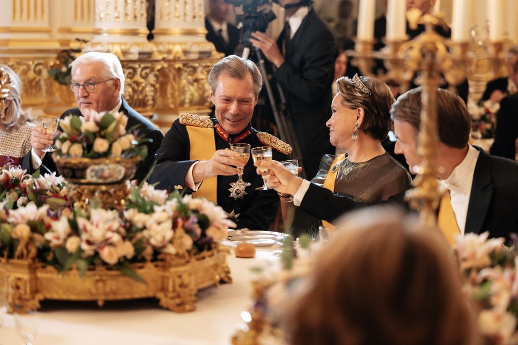 Los Grandes Duques de Luxemburgo, Enrique y María Teresa, celebran la velada en Palacio Gran Ducal