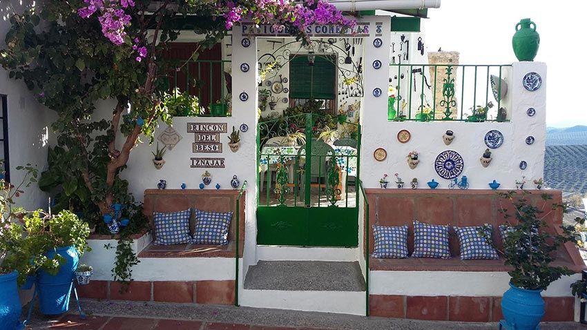 Iznájar, pueblo de Córdoba, rincón del beso