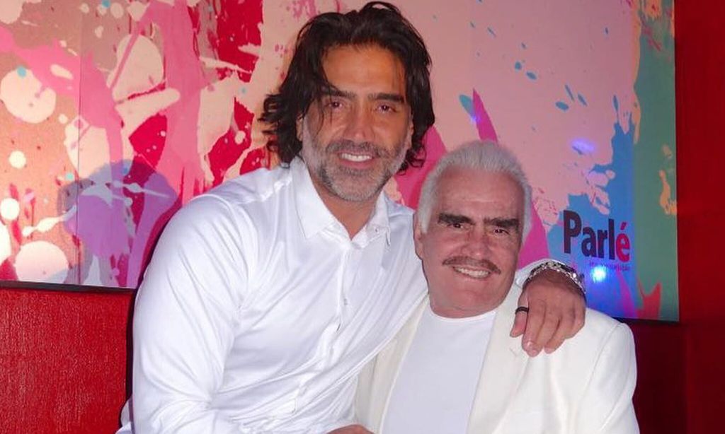 Alejandro Fernández y Vicente Fernández