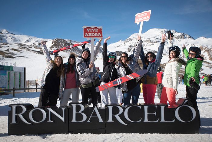 Disfruta de las Liadas Apreski con Ron Barceló
