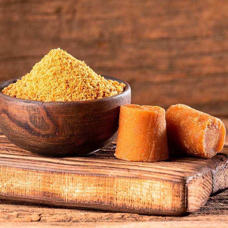 Panela sólida y molida