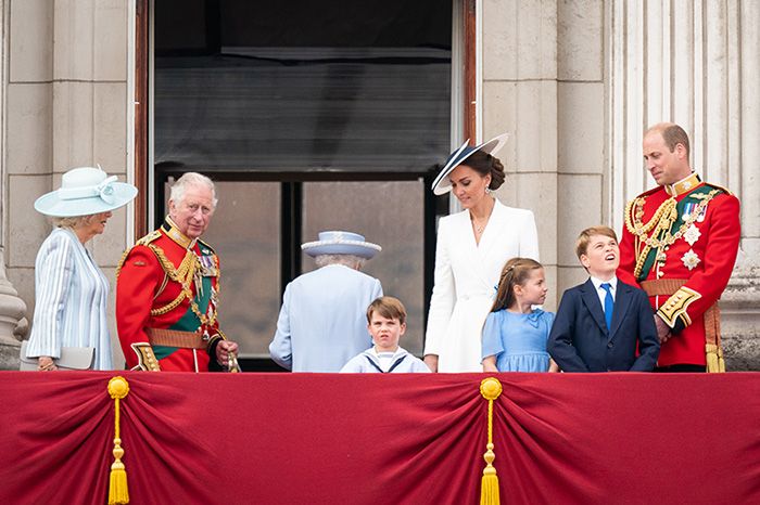 Sin la protección de Isabel II, Harry y Meghan están más lejos que nunca de la Familia Real británica y de todos sus satélites