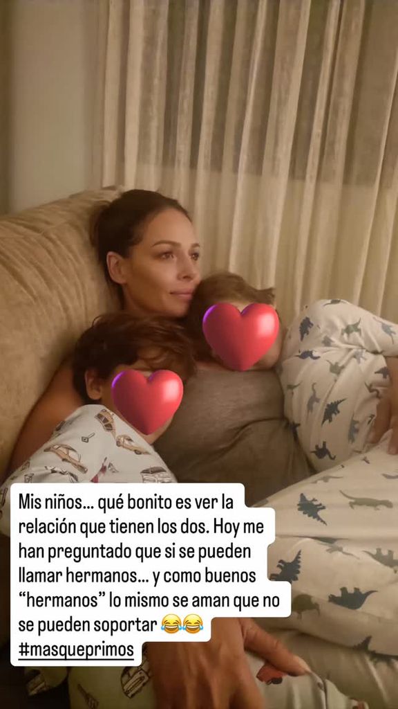Eva González con su hijo Cayetana y su sobrino Martín