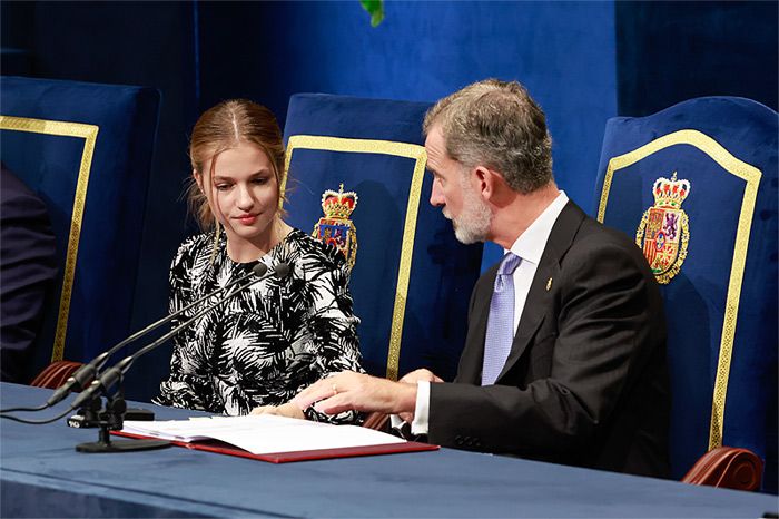 El rey Felipe y la princesa Leonor en los Premios Princesa de Asturias 2022