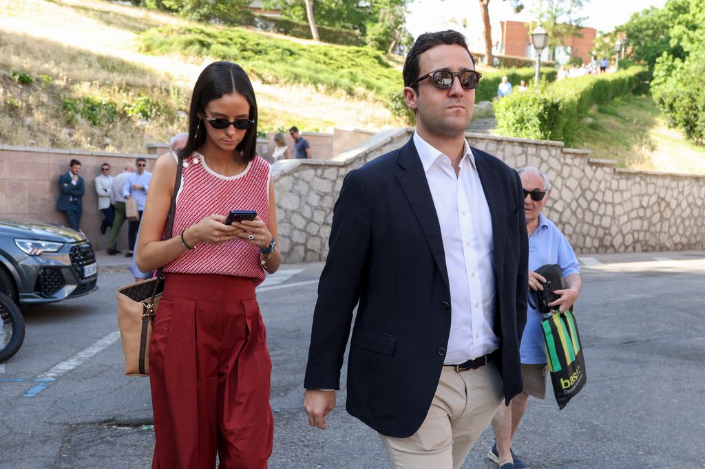 Victoria Federica y Felipe Juan Froilán en Las Ventas de Madrid