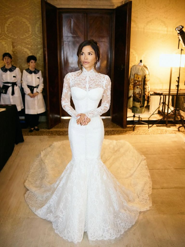 Lauren compartió un vistazo de cerca a su vestido, donde agradeció a Dolce & Gabbana por la magia. 