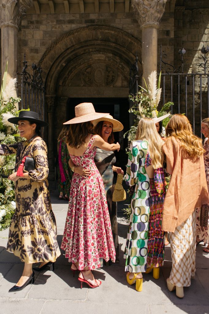 Invitadas de boda con estilo