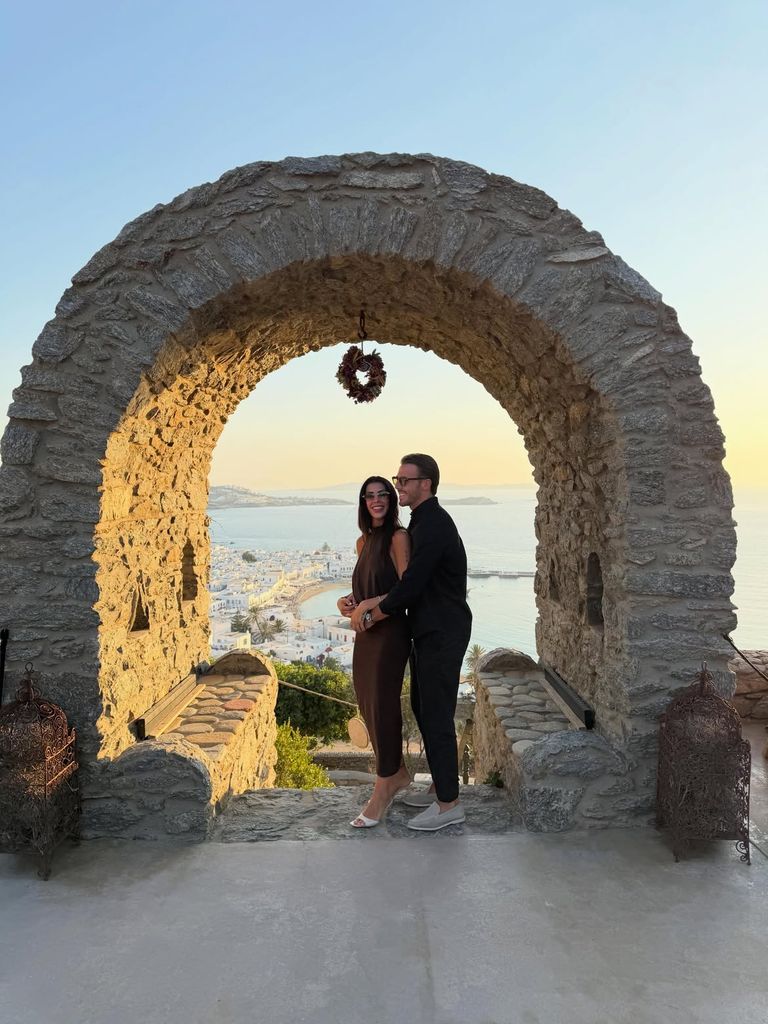 La pareja disfruta en Grecia de unas dulces vacaciones