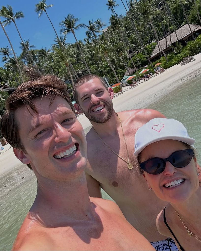 Maria Shriver ha dedicado unas cariñosas palabras a Patrick y Christopher, de quienes asegura sentirse "verdaderamente honrada" de ser su madre