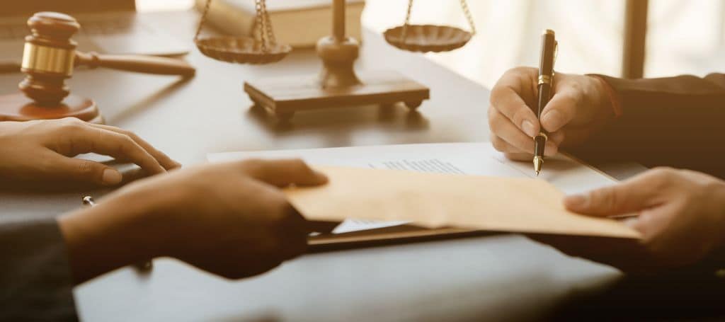 Firma y lectura de una herencia