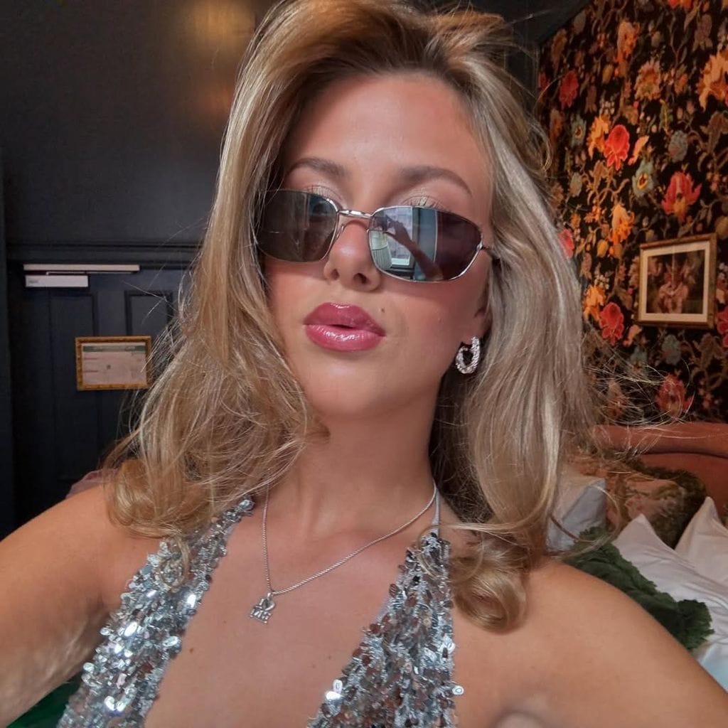 Ni vestidos de gala ni tiaras: esta princesa noruega sorprende en festivales con su top de lentejuelas de Zara