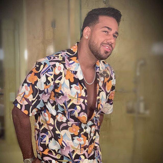 Romeo Santos y su hijo Valentino en Halloween