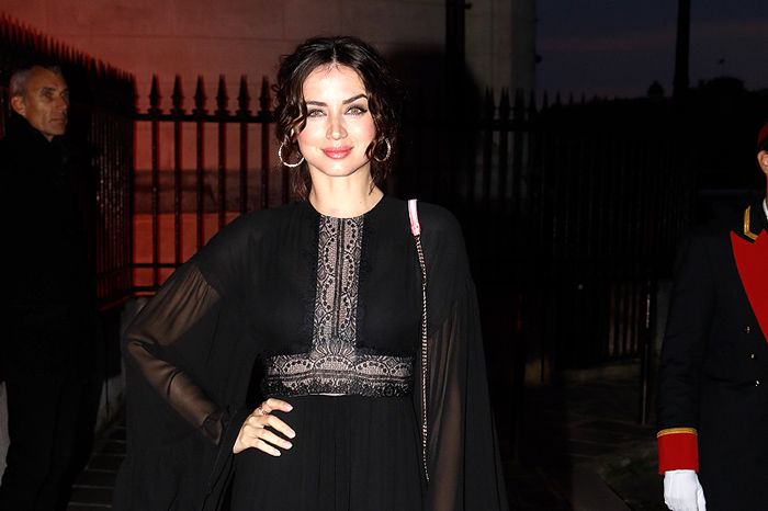 Ana de Armas brilla en el reparto de lujo de 'Knives Out' antes de sorprendernos en la saga Bond
