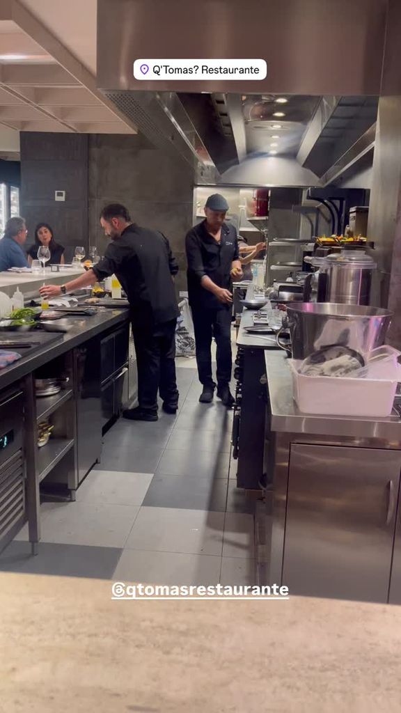 Bárbara tomó algunas imágenes de cómo preparaban la cena en el restaurante 