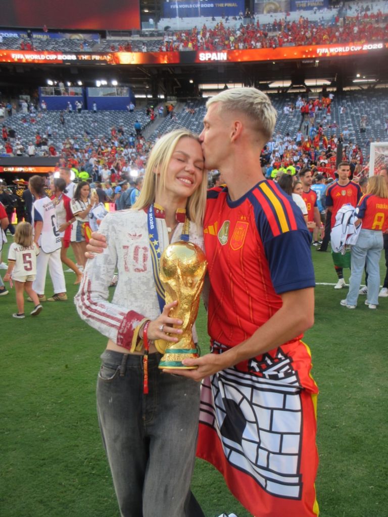 Dani Olmo y Laura Abla