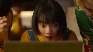 La combinación de acción, drama juvenil, comedia y un toque romántico de 'Hit Viral te enganchará 