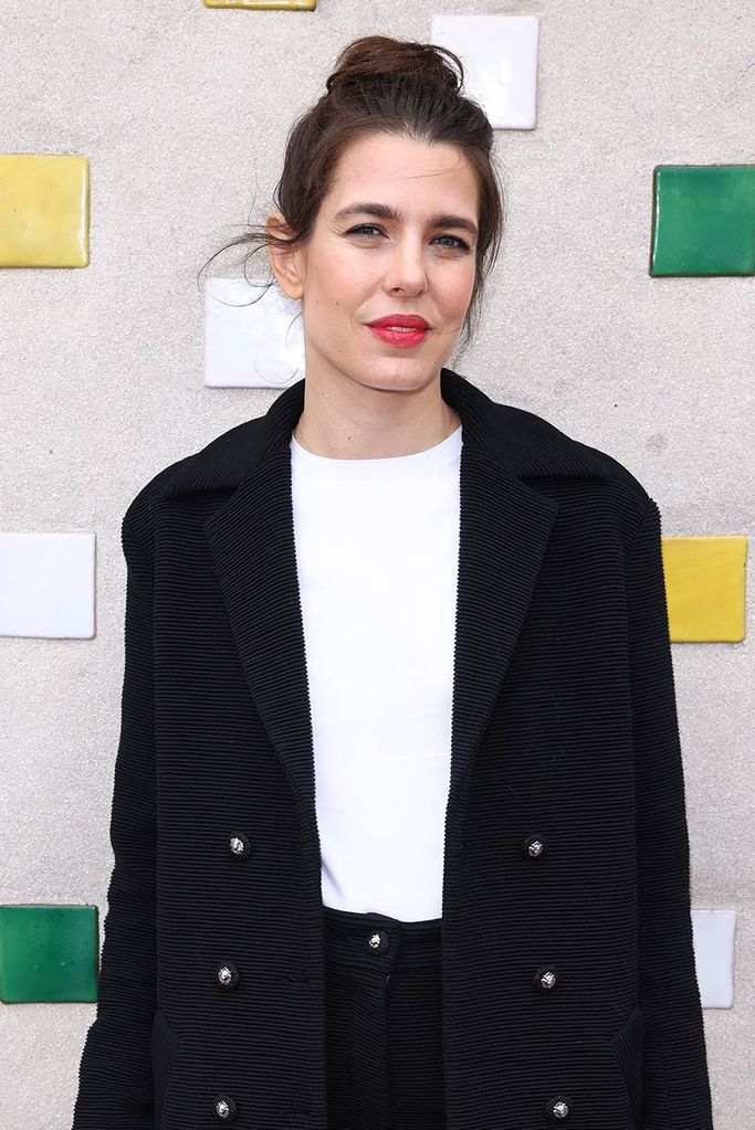 look-carlota-casiraghi