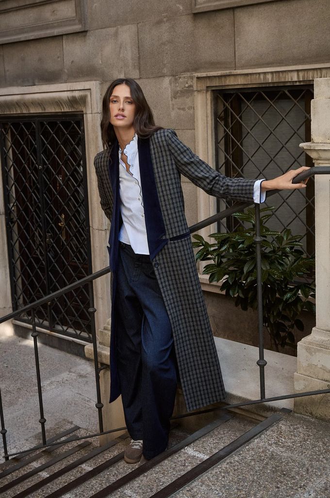 Abrigo de la firma Byan.