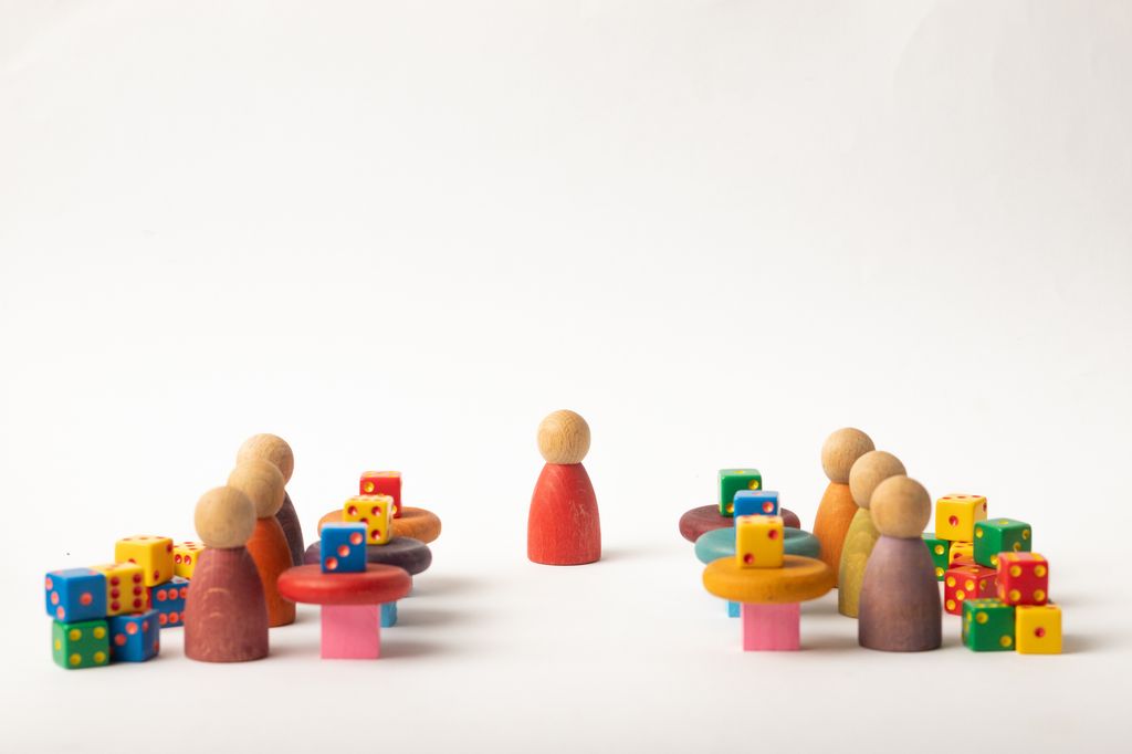 Piezas de madera de juguete para niños