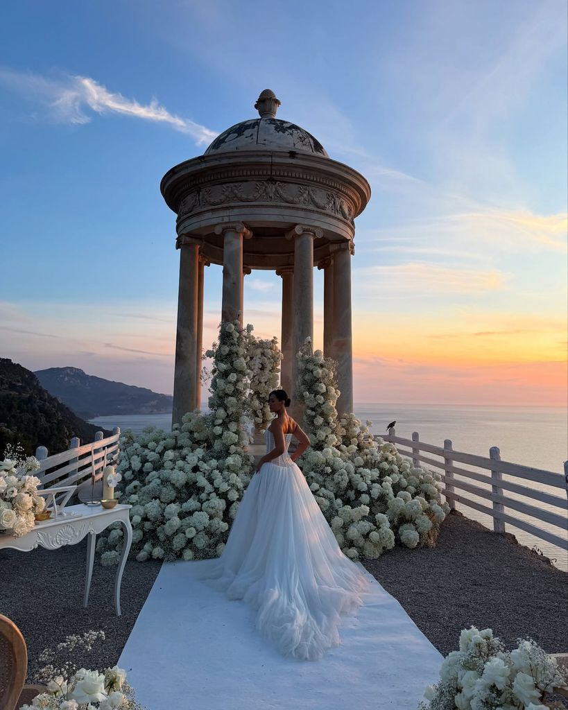 Vestido de novia e Nicoleta Betancur