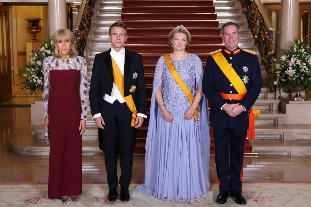 Emmanuel y Brigitte Macron, junto a Guillermo y Stephanie, los nuevos Grandes Duques de Luxemburgo