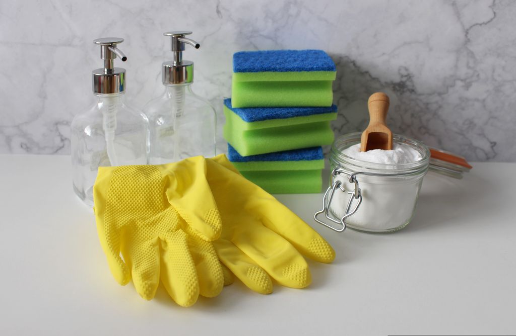 El bicarbonato es un producto muy versátil en la limpieza del hogar