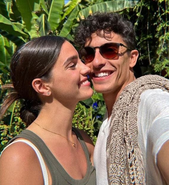 Esta fue la primera imagen pública que tuvimos de Marc y Gemma, la que publicó el piloto durante su romántica escapada a Marrakech