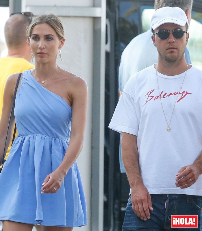 Mario Götze y su mujer Ann Kathrin Brommel 