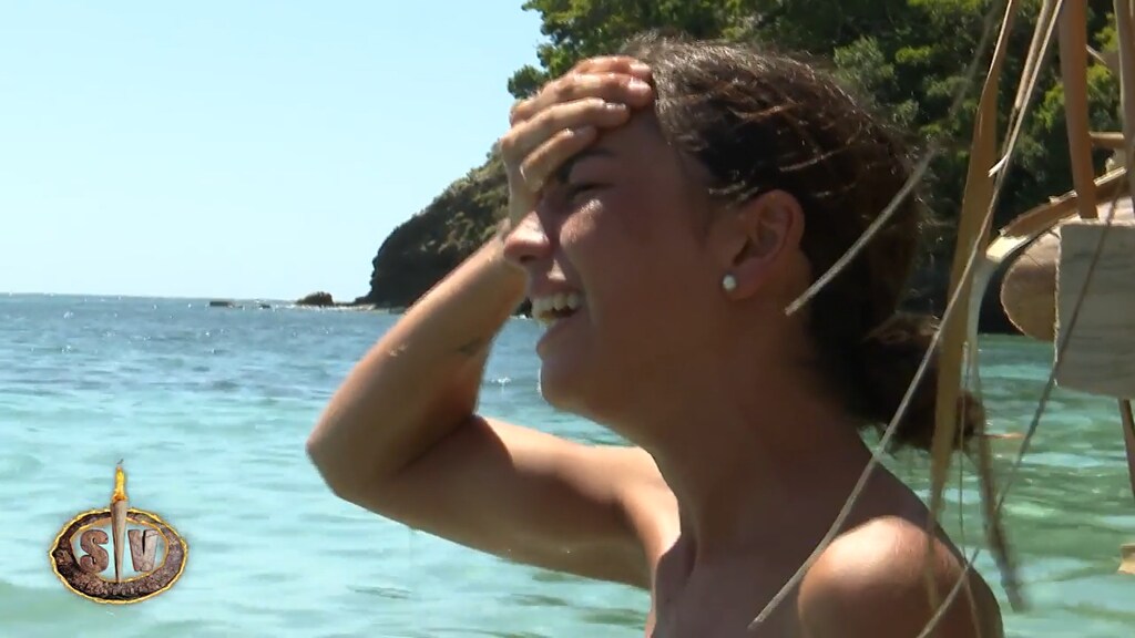 Anita llorando tras tener una discusión con sus compañeros 
