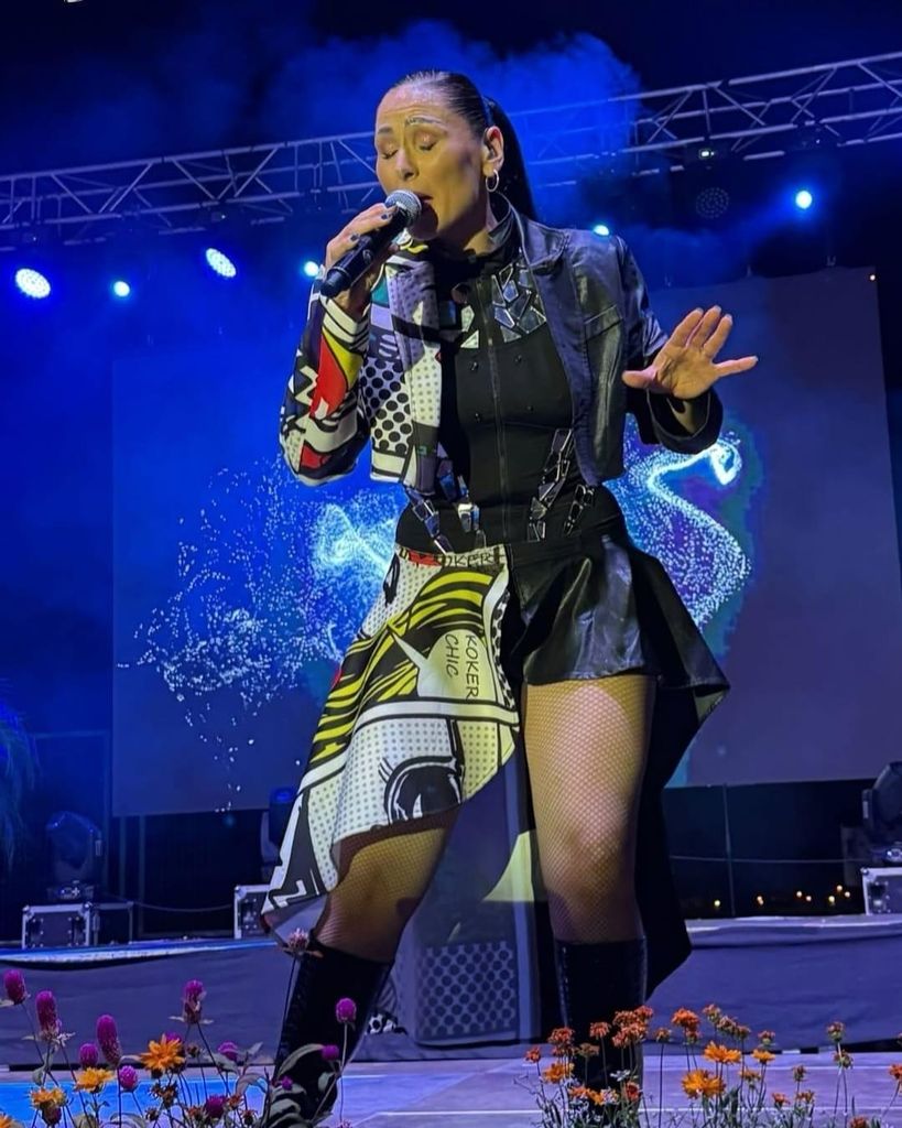 Rosa López en concierto