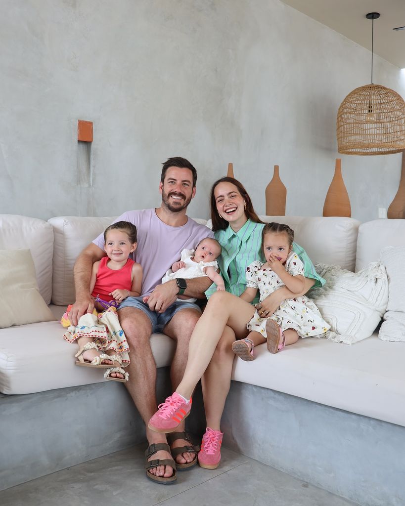 Juan Diego Covarrubias y Renata Haro tienen tres hijas en común
