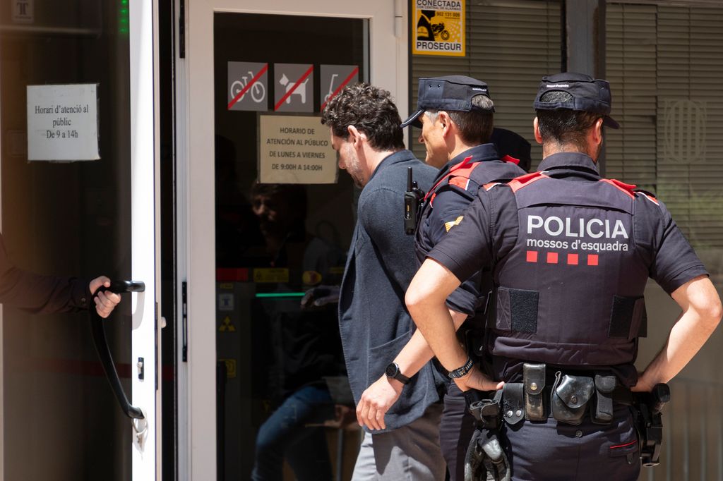 El hijo de Isak Andic llega a los juzgados en Martorell