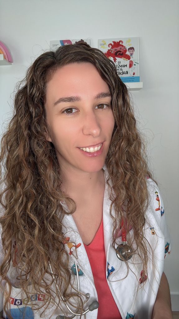 Mar López Sureda, pediatra