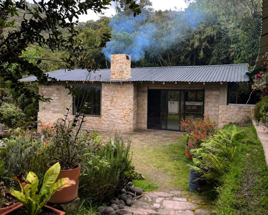 Refugio en alta montaña