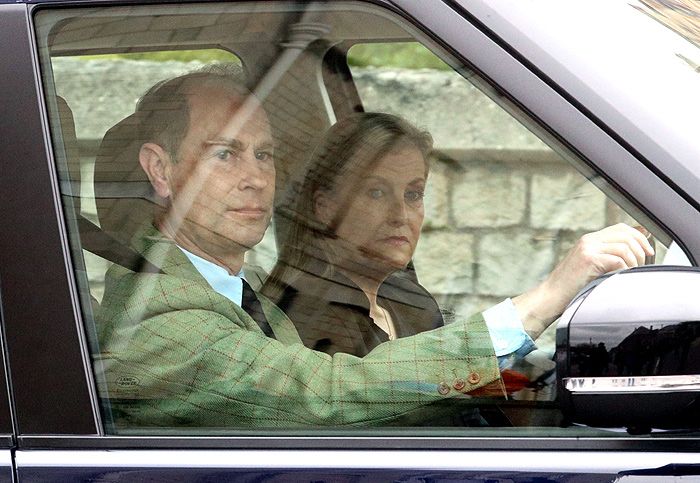 Isabel II siente un ‘enorme vacío’ tras la muerte de su marido 